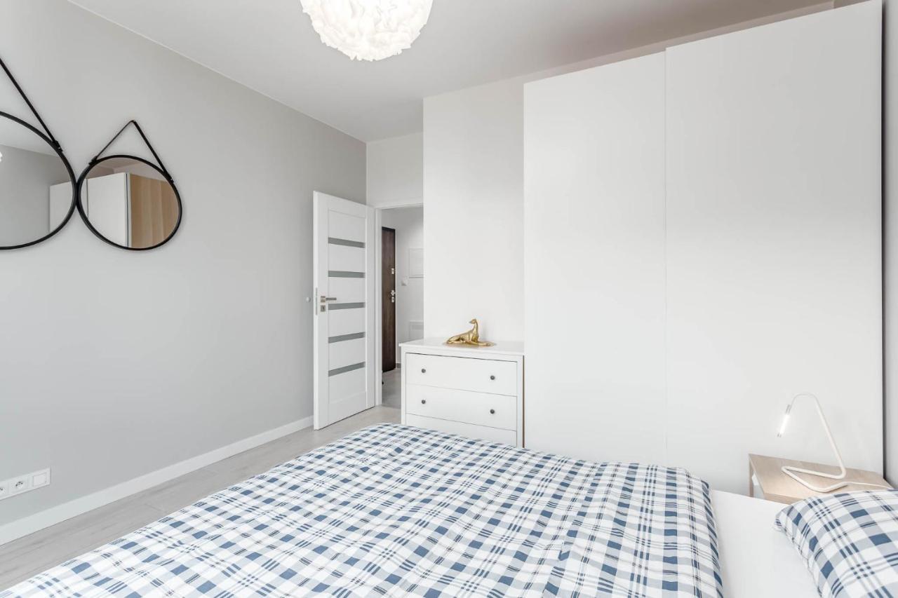 Chill Apartments Ursus Warsaw Ngoại thất bức ảnh