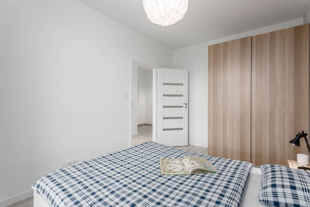 Chill Apartments Ursus Warsaw Ngoại thất bức ảnh