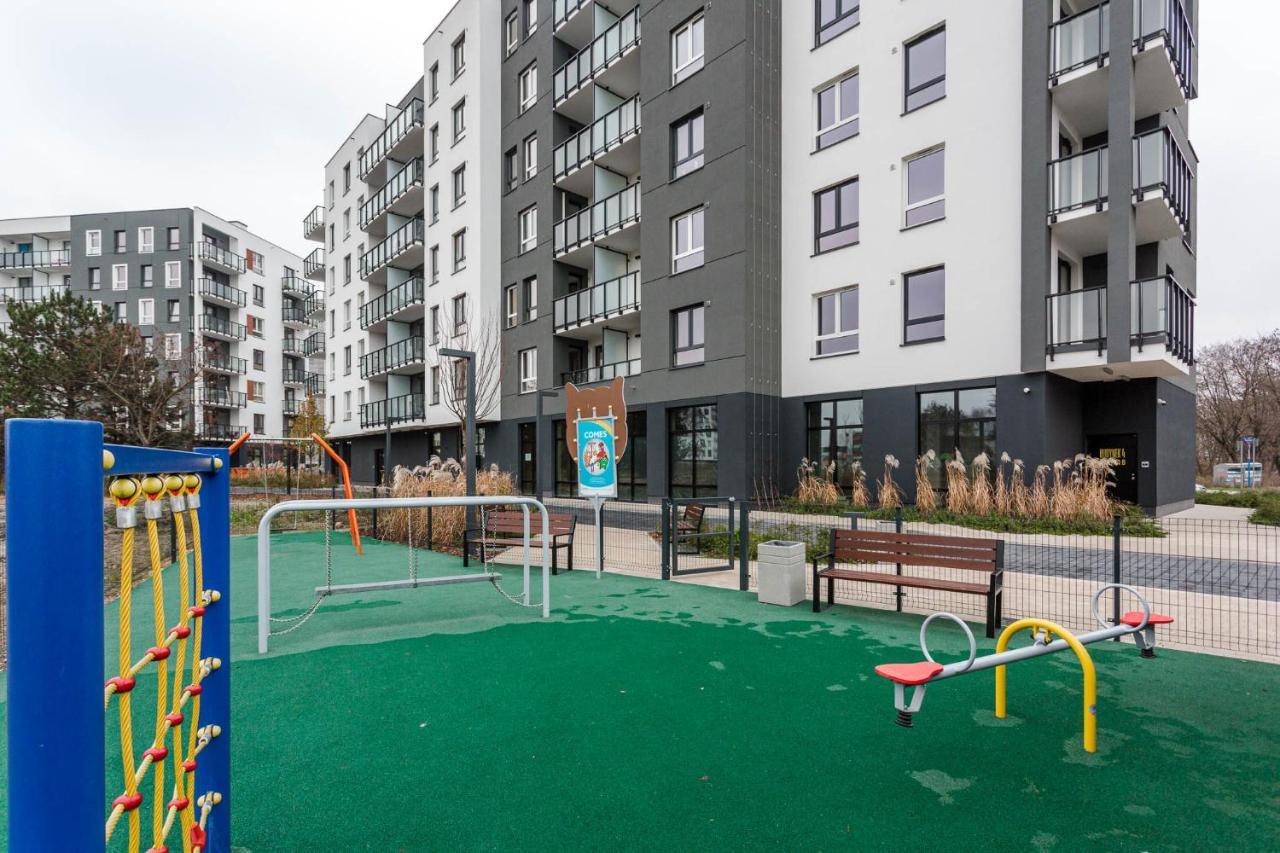 Chill Apartments Ursus Warsaw Ngoại thất bức ảnh