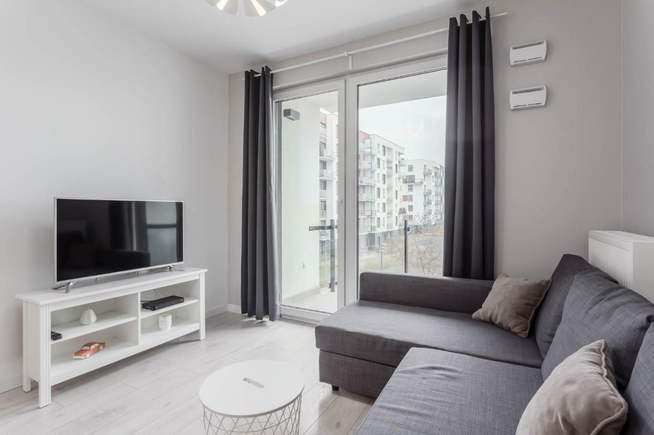Chill Apartments Ursus Warsaw Ngoại thất bức ảnh