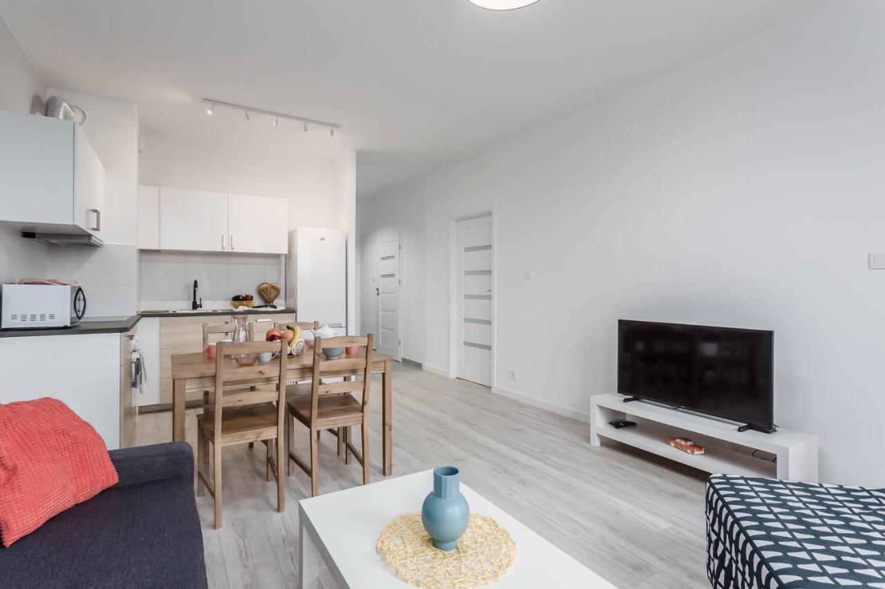 Chill Apartments Ursus Warsaw Ngoại thất bức ảnh
