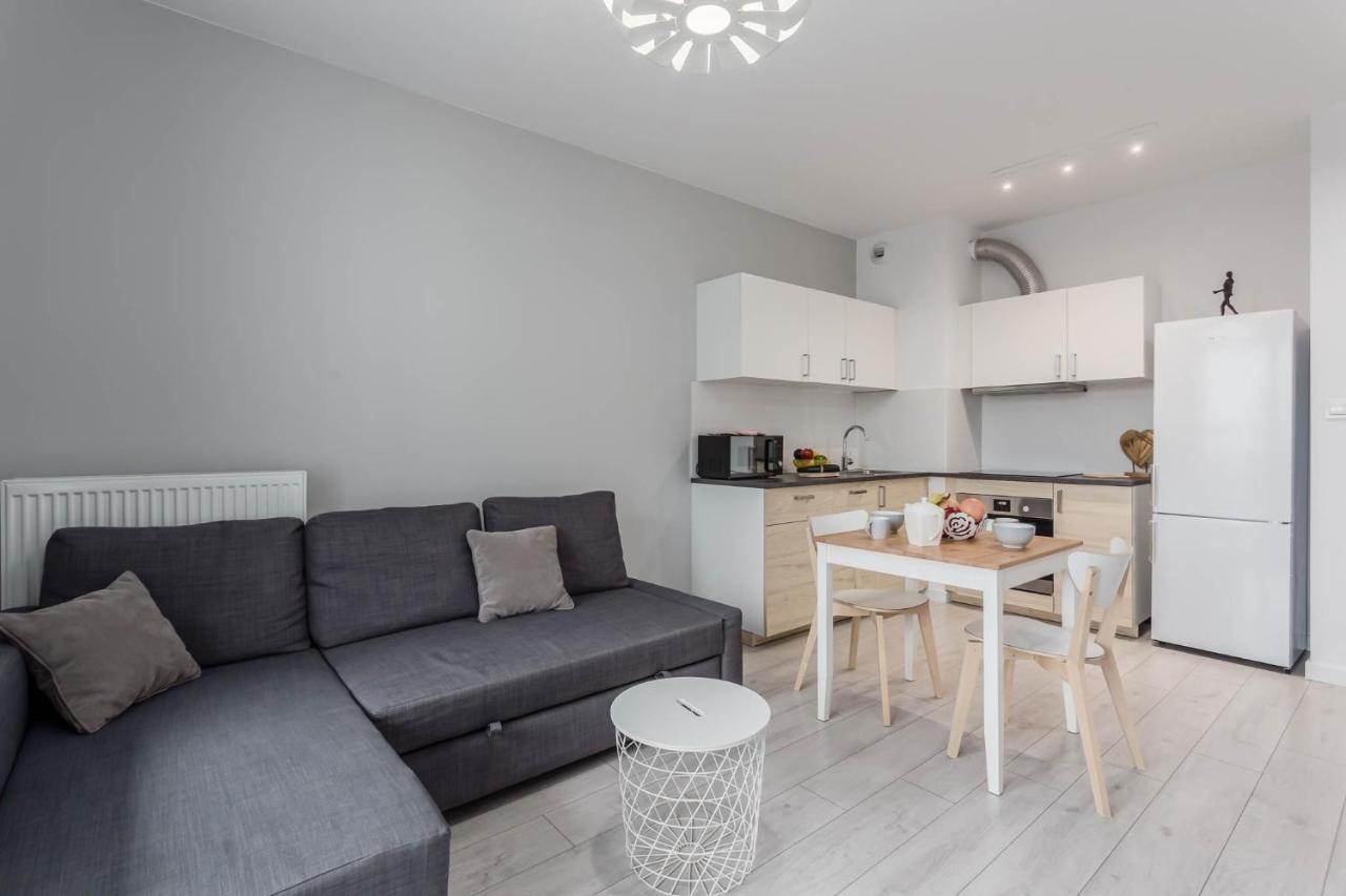 Chill Apartments Ursus Warsaw Ngoại thất bức ảnh